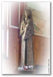 Staua di Maria in bronzo.jpg